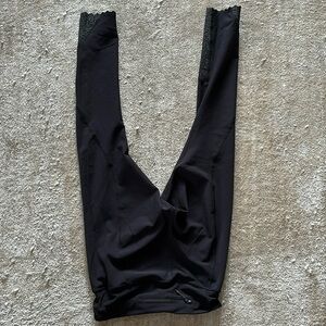 Black Lululemon Leggings, Size 6, Great Condition, Elastic Waistband.